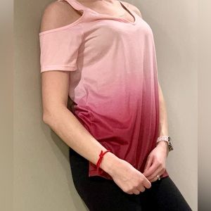 XS SHEIN shoulder cut out Tshirt